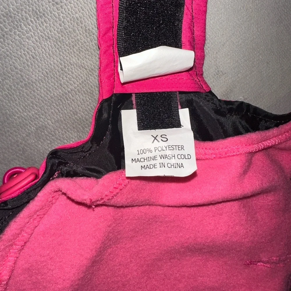 Kensington kennel club pink dual lined dog coat size XS